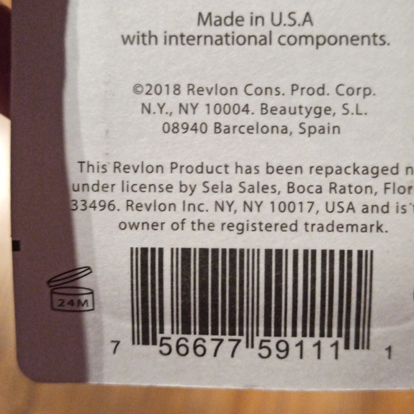 Revlon Flesh Thickstick Foundation Biscuit - Picture 5 of 5